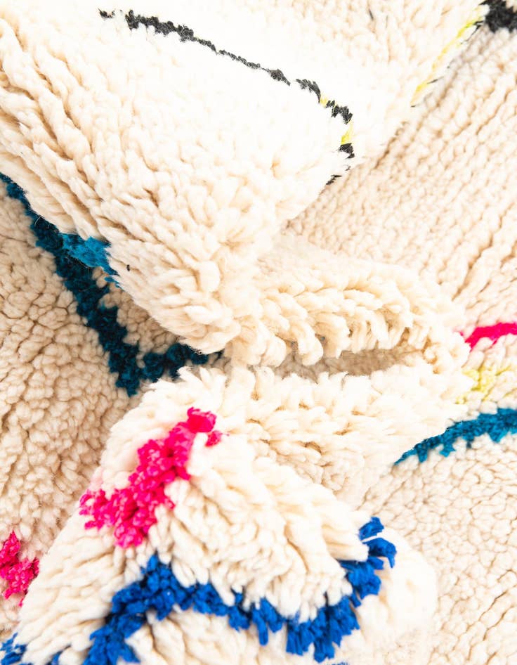 Detail image of  4' 6 x 6'  Hand Knotted Moroccan Wool Rug