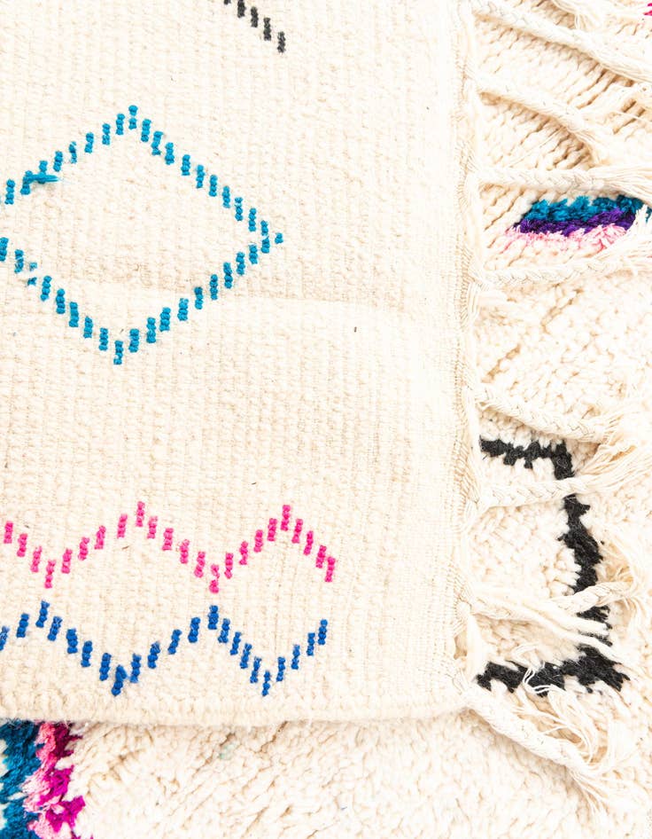 Detail image of  4' 6 x 6'  Hand Knotted Moroccan Wool Rug