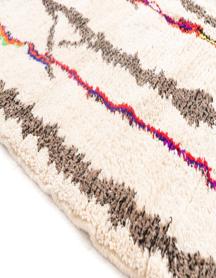 Detail image of  4' 9 x 6' 8  Hand Knotted Moroccan Wool Rug