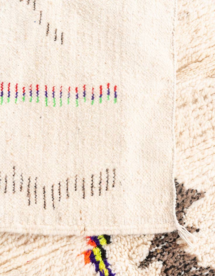 Detail image of  4' 9 x 6' 8  Hand Knotted Moroccan Wool Rug