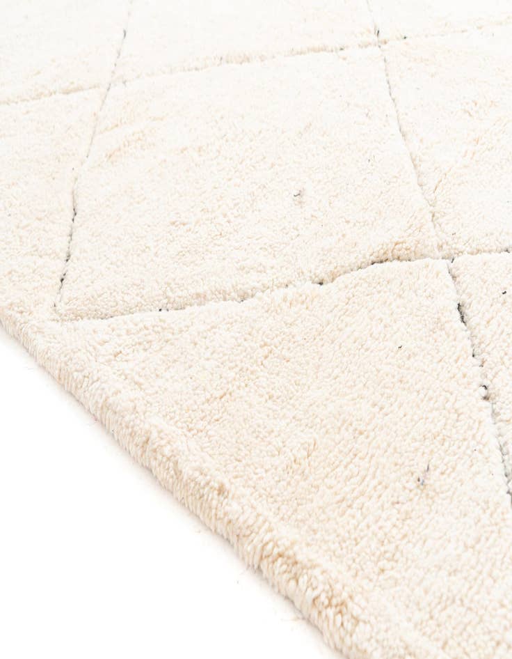 Detail image of  6' 6 x 9' 5  Hand Knotted Moroccan Wool Rug