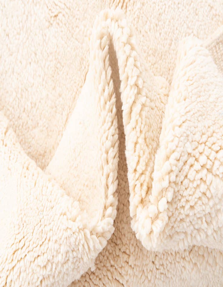 Detail image of  6' 6 x 10'  Hand Knotted Moroccan Wool Rug