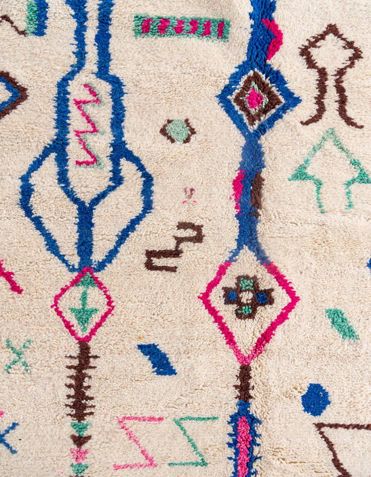 Detail image of  5' 3 x 8' 3  Hand Knotted Moroccan Wool Rug