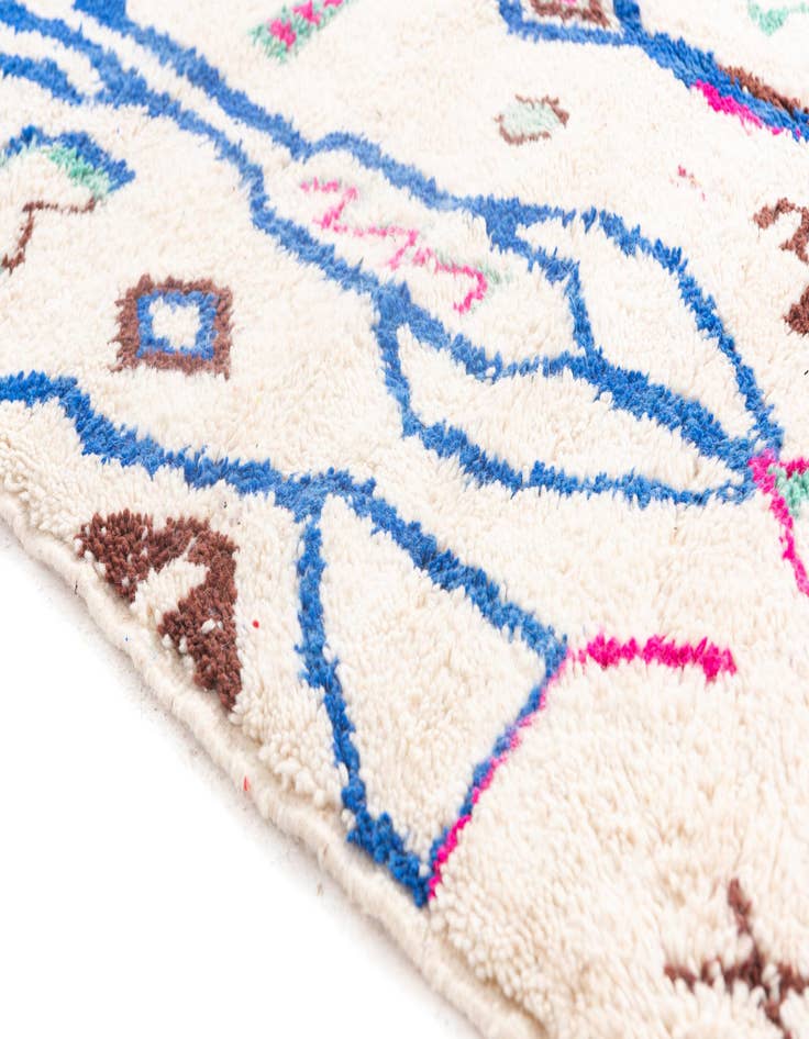 Detail image of  5' 3 x 8' 3  Hand Knotted Moroccan Wool Rug