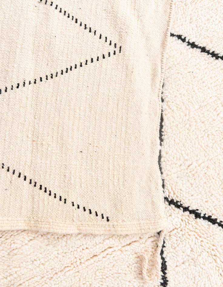 Detail image of  6' 5 x 10'  Hand Knotted Moroccan Wool Rug