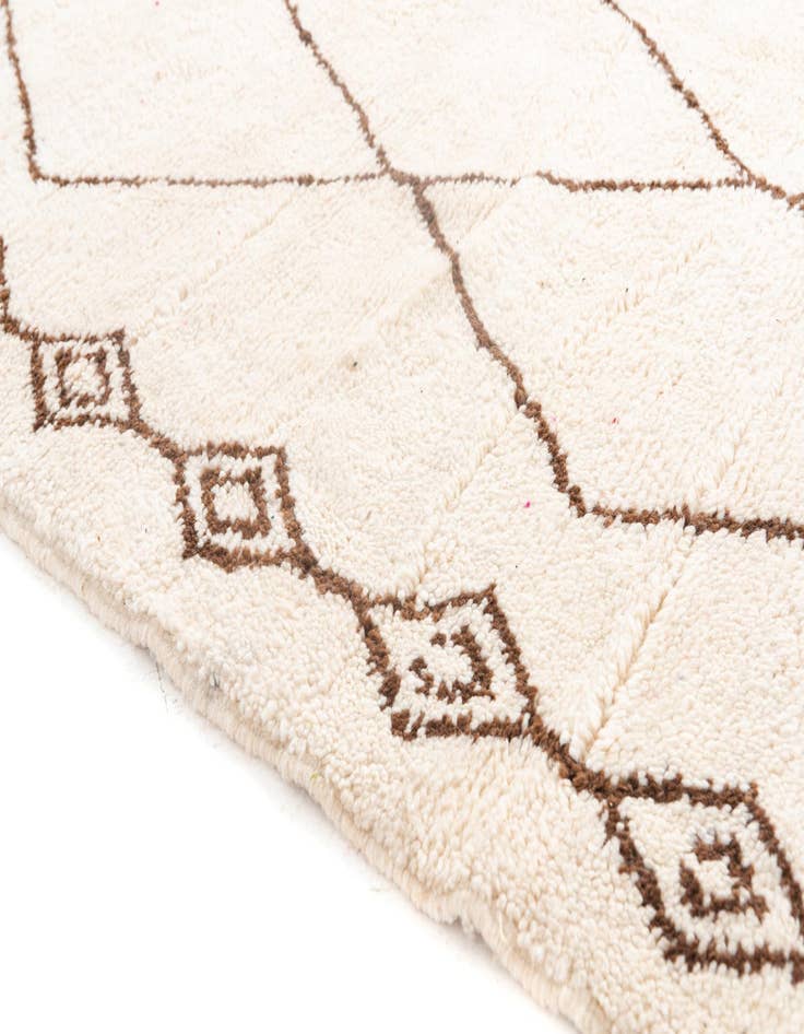 Detail image of  6' 9 x 9' 8  Hand Knotted Moroccan Wool Rug