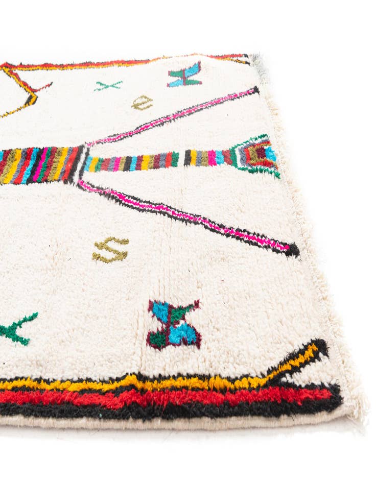 Detail image of  5' 2 x 8' 2  Hand Knotted Moroccan Wool Rug