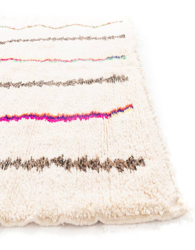 Detail image of  5' 2 x 6' 10  Hand Knotted Moroccan Wool Rug