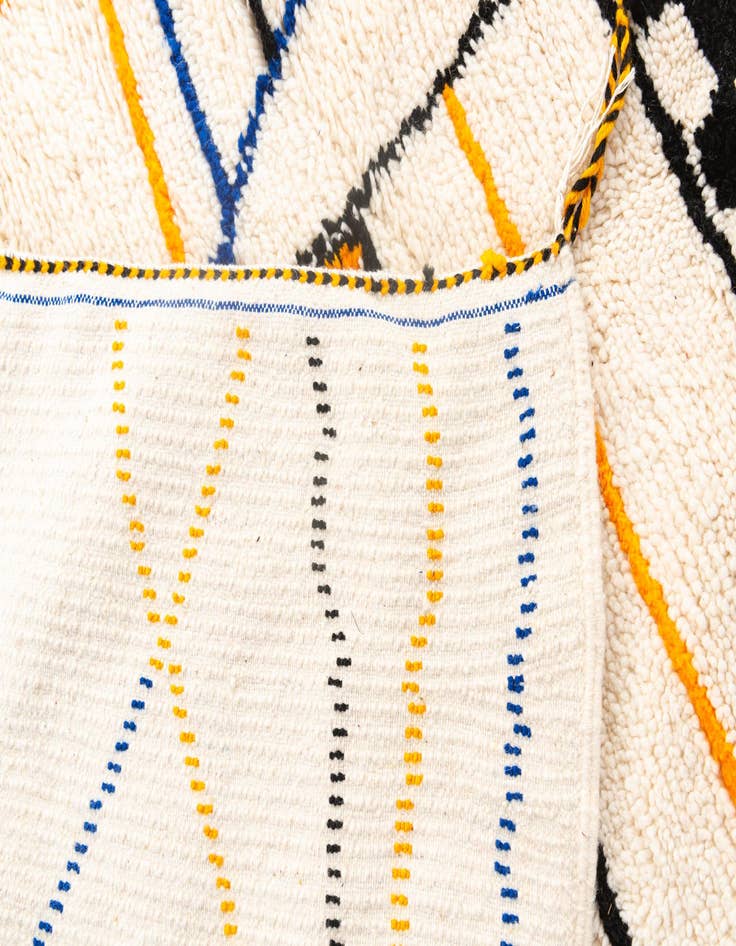 Detail image of  4' 10 x 7' 9  Hand Knotted Moroccan Wool Rug