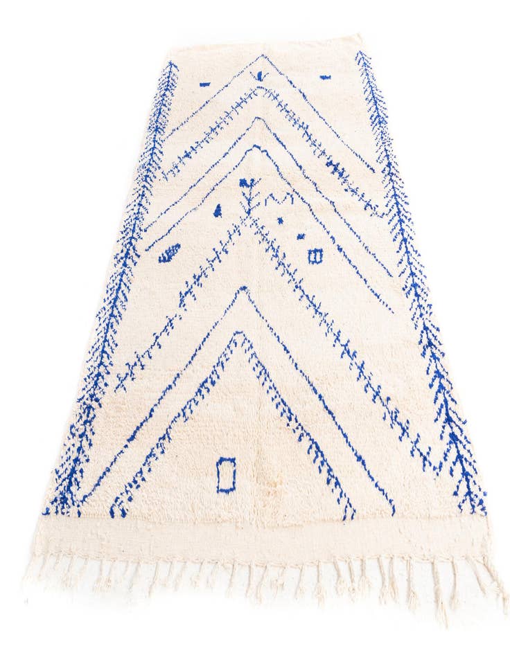 Detail image of  5' 5 x 8'  Hand Knotted Moroccan Wool Rug