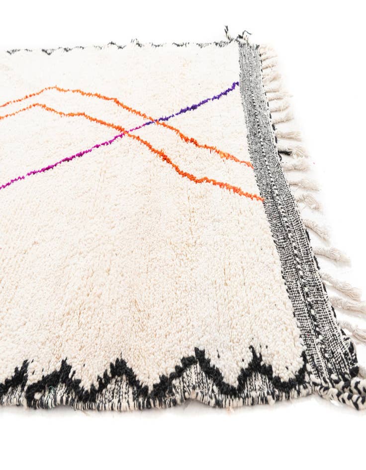 Detail image of  5' 4 x 7' 6  Hand Knotted Moroccan Wool Rug