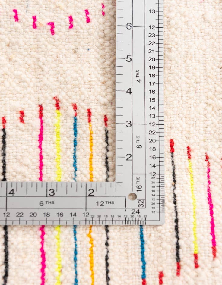 Detail image of  5' 2 x 6' 3  Hand Knotted Moroccan Wool Rug