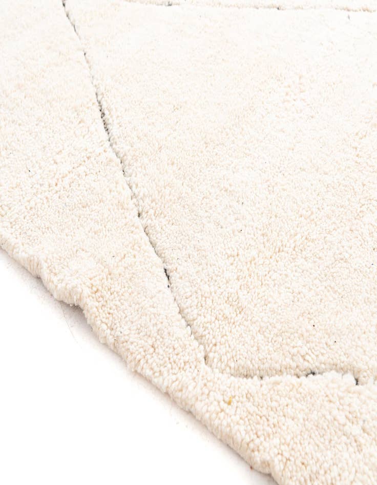 Detail image of  7' x 9' 6  Hand Knotted Moroccan Wool Rug