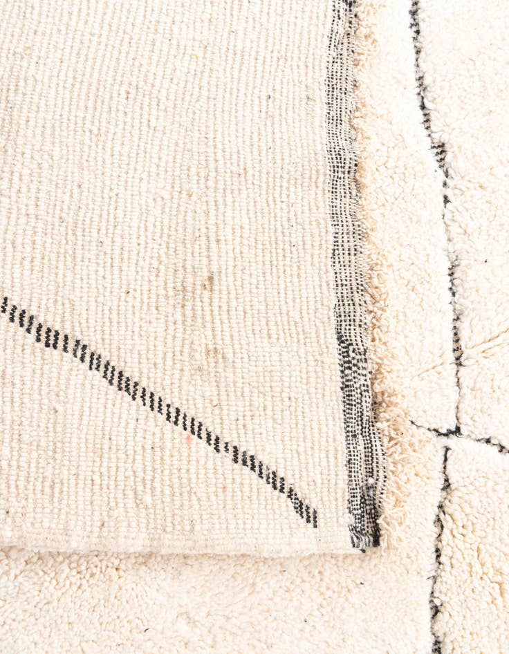 Detail image of  7' x 9' 6  Hand Knotted Moroccan Wool Rug