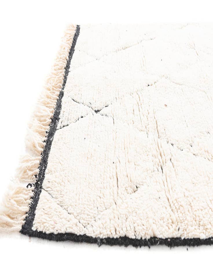 Detail image of  4' 8 x 8' 3  Hand Knotted Moroccan Wool Rug