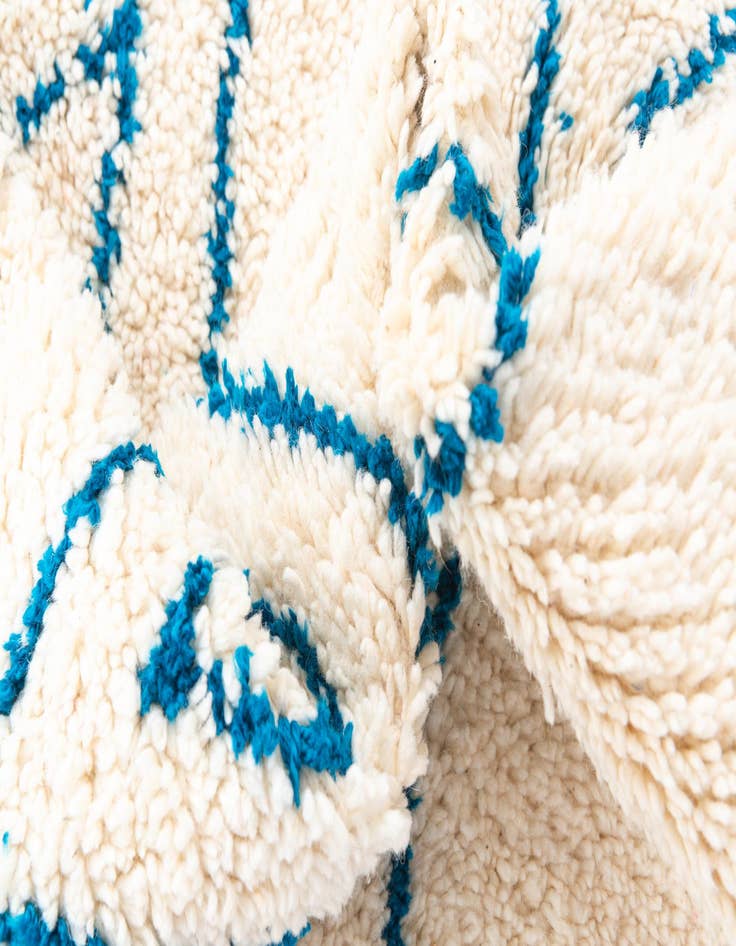 Detail image of  5' 3 x 8' 2  Hand Knotted Moroccan Wool Rug