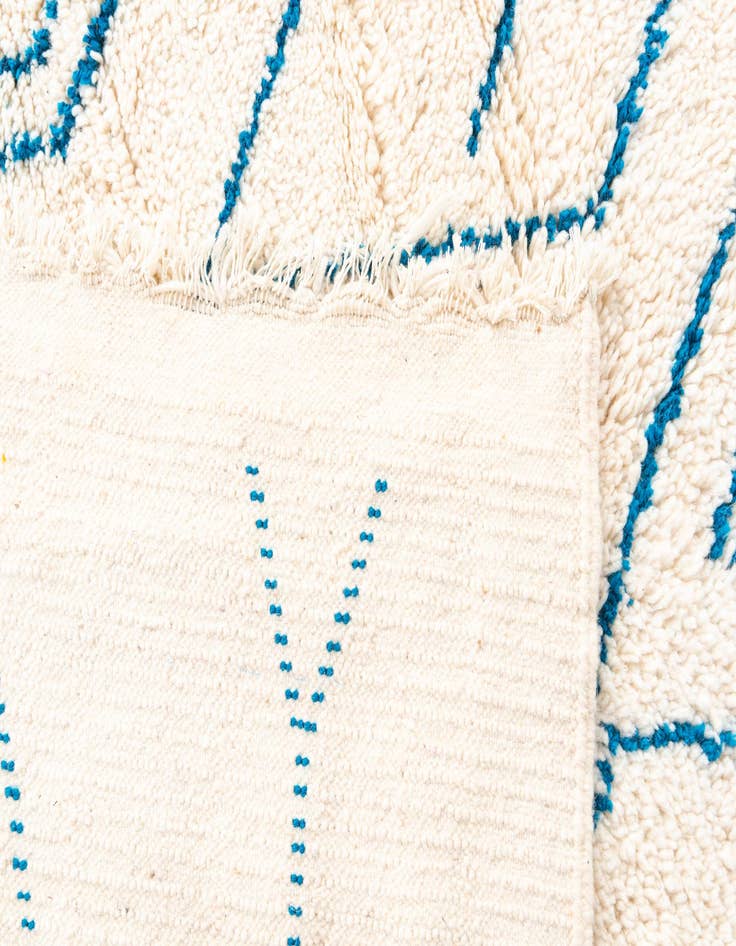 Detail image of  5' 3 x 8' 2  Hand Knotted Moroccan Wool Rug