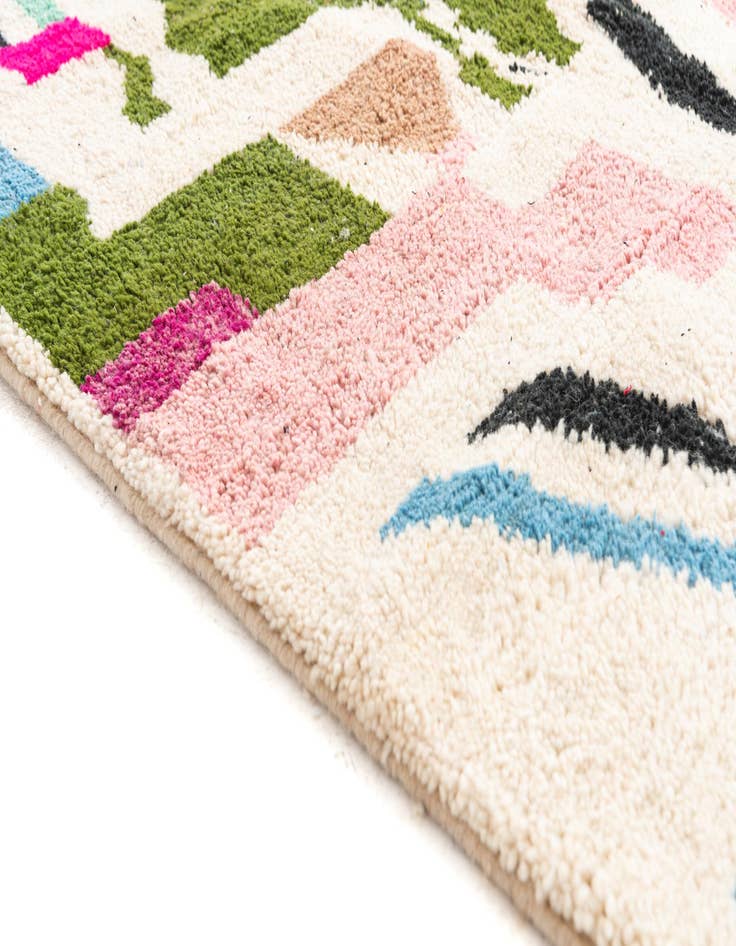 Detail image of  5' 3 x 8' 4  Hand Knotted Moroccan Wool Rug