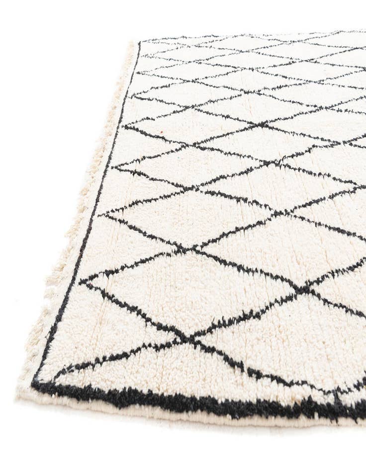 Detail image of  6' 5 x 9' 5  Hand Knotted Moroccan Wool Rug