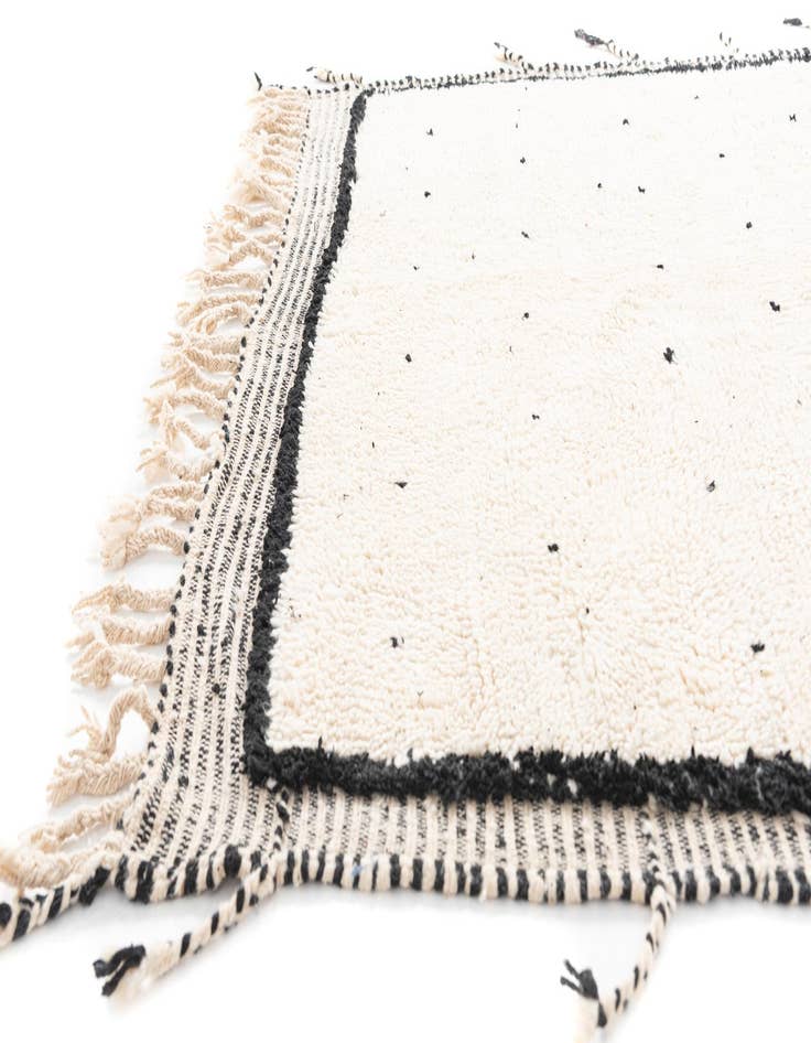 Detail image of  5' 3 x 9'  Hand Knotted Moroccan Wool Rug