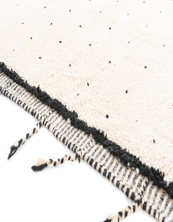 Detail image of  5' 3 x 9'  Hand Knotted Moroccan Wool Rug