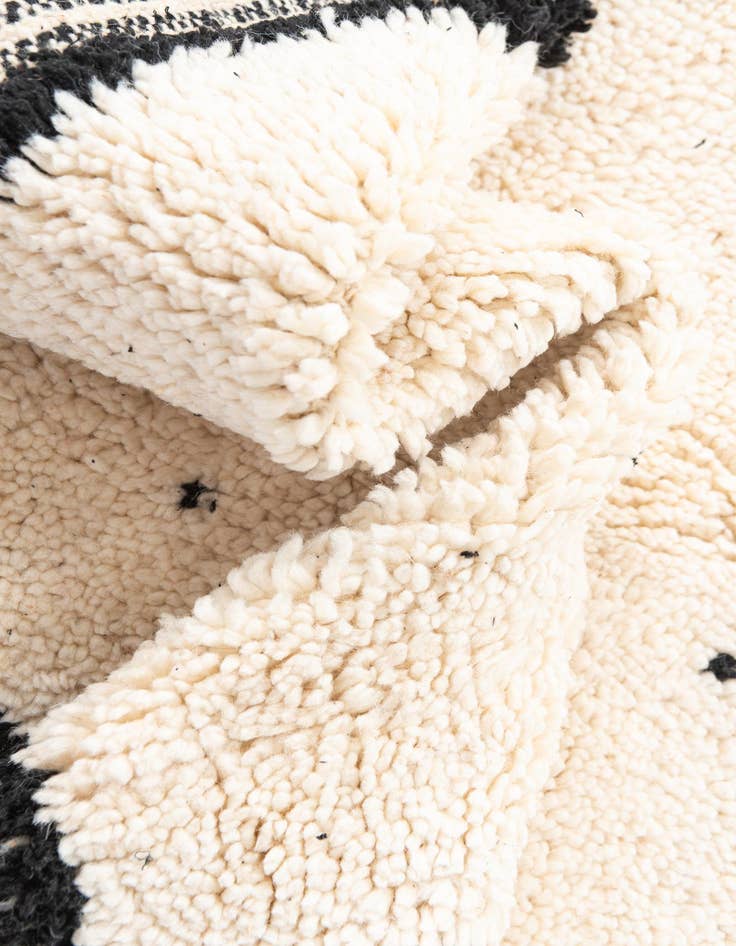 Detail image of  5' 3 x 9'  Hand Knotted Moroccan Wool Rug