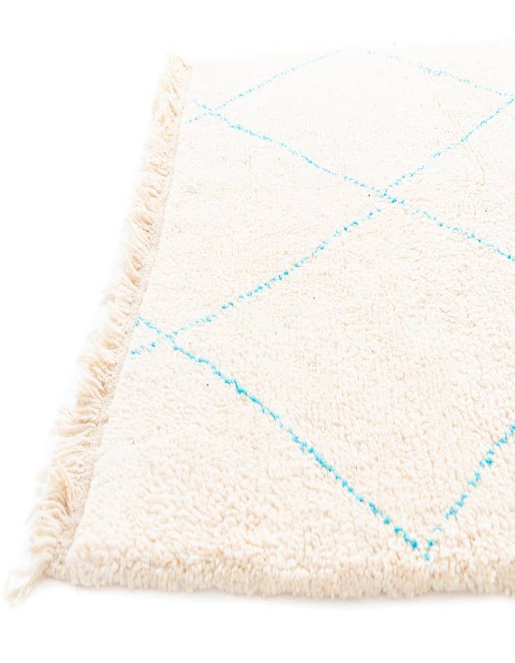 Detail image of  5' 2 x 8'  Hand Knotted Moroccan Wool Rug