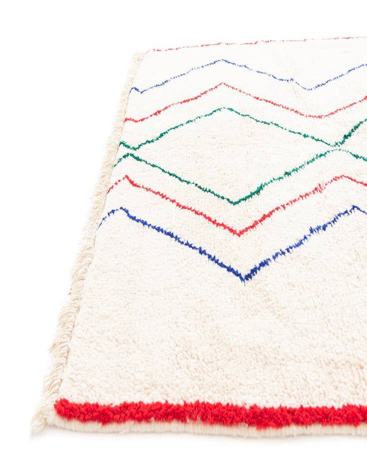 Detail image of  5' 5 x 8'  Hand Knotted Moroccan Wool Rug