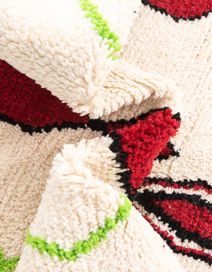 Detail image of  5' x 8' 5  Hand Knotted Moroccan Wool Rug