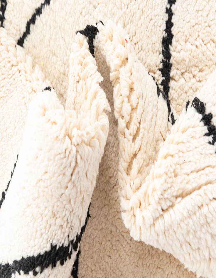 Detail image of  6' 7 x 9' 2  Hand Knotted Moroccan Wool Rug