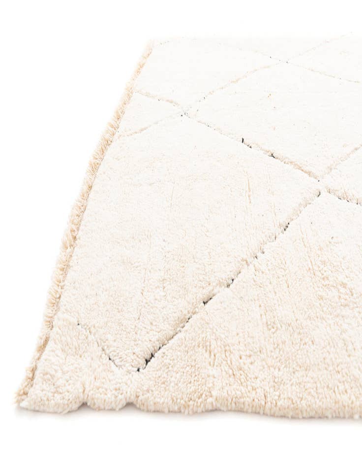 Detail image of  8' 8 x 11'  Hand Knotted Moroccan Wool Rug