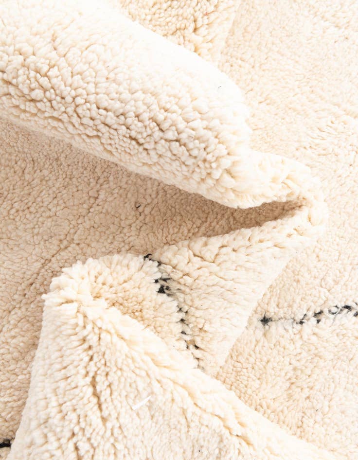 Detail image of  8' 8 x 11'  Hand Knotted Moroccan Wool Rug