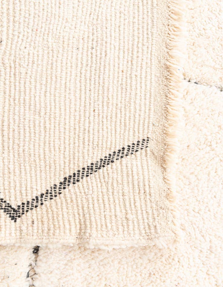 Detail image of  8' 8 x 11'  Hand Knotted Moroccan Wool Rug