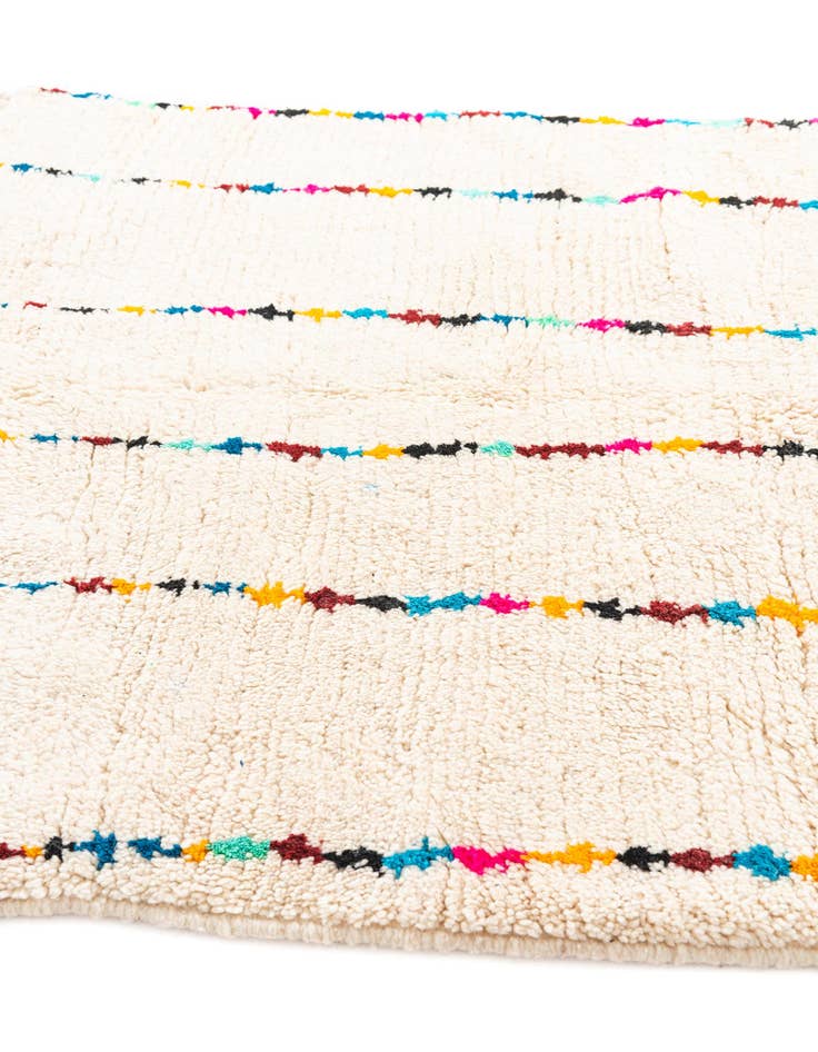 Detail image of  4' 9 x 6' 4  Hand Knotted Moroccan Wool Rug