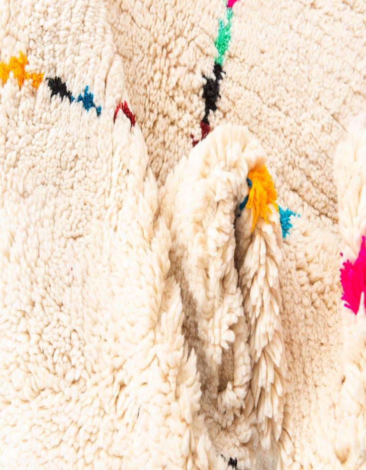 Detail image of  4' 9 x 6' 4  Hand Knotted Moroccan Wool Rug