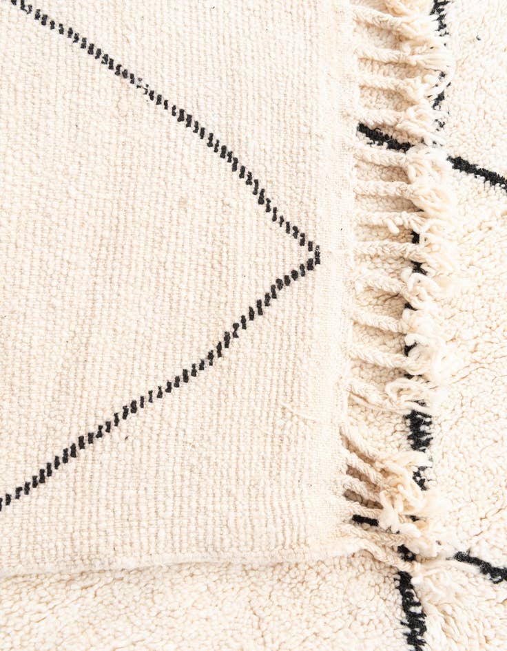 Detail image of  5' 2 x 8'  Hand Knotted Moroccan Wool Rug