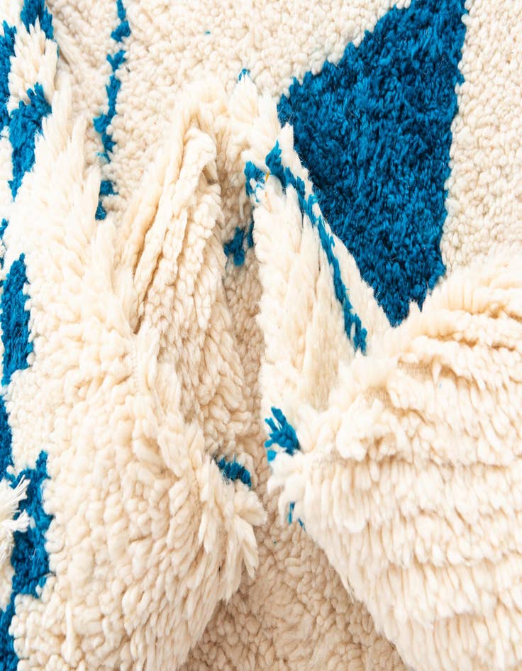 Detail image of  5' 4 x 7' 7  Hand Knotted Moroccan Wool Rug