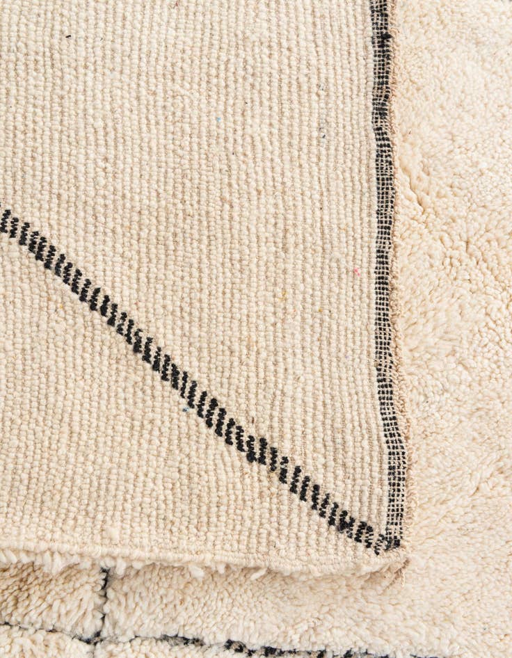 Detail image of  7' 2 x 10'  Hand Knotted Moroccan Wool Rug