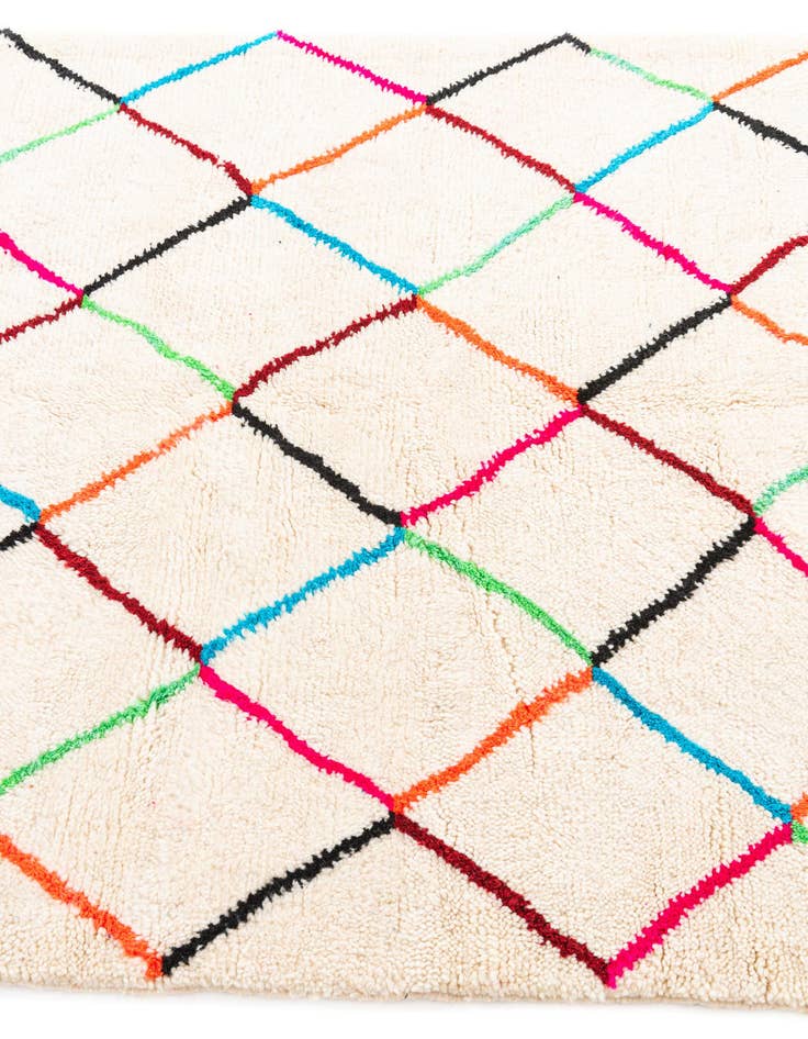 Detail image of  4' 10 x 6' 8  Hand Knotted Moroccan Wool Rug