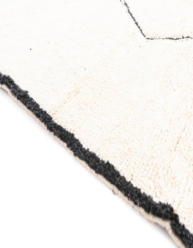 Detail image of  5' 5 x 7' 10  Hand Knotted Moroccan Wool Rug