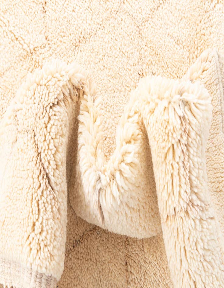 Detail image of  7' 4 x 11' 6  Hand Knotted Moroccan Wool Rug