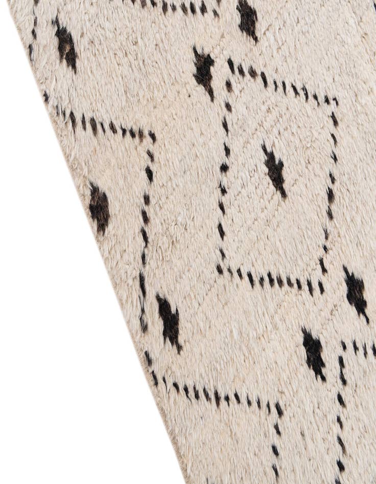 Detail image of  6' x 9' 6  Hand Knotted Moroccan Wool Rug