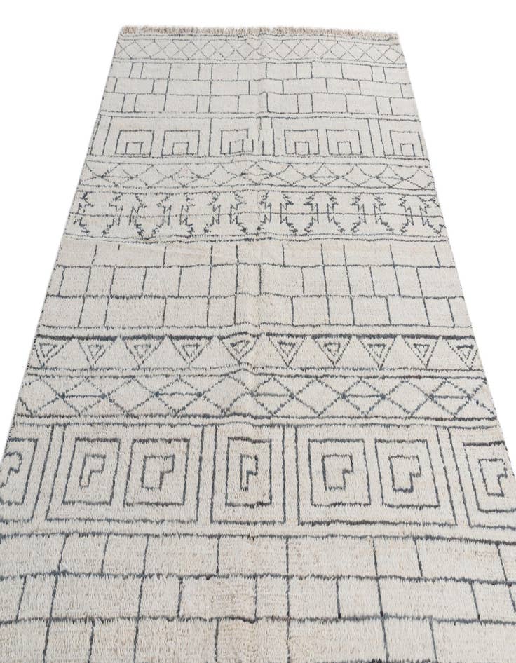 Detail image of  5' 2 x 7' 8  Hand Knotted Moroccan Wool Rug