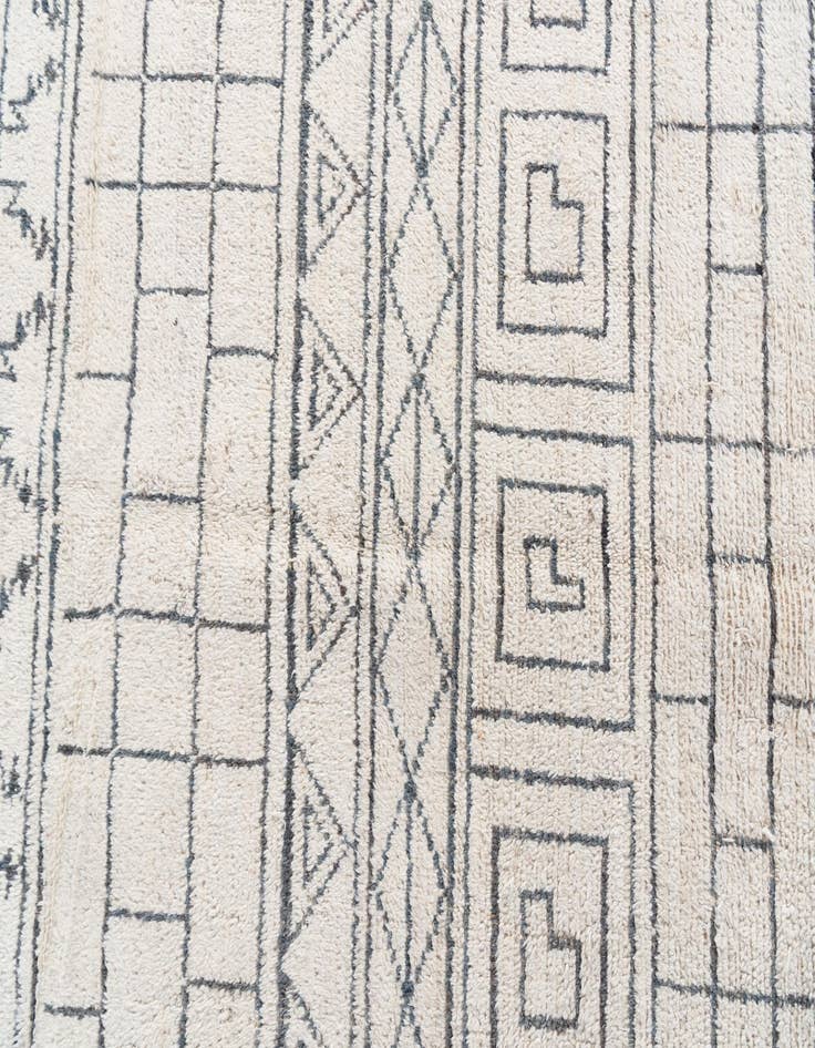 Detail image of  5' 2 x 7' 8  Hand Knotted Moroccan Wool Rug