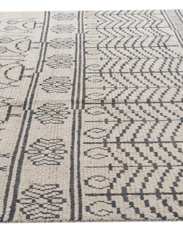 Detail image of  8' x 10' 5  Hand Knotted Moroccan Wool Rug