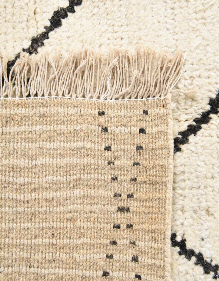 Detail image of  6' x 9' 7  Hand Knotted Moroccan Wool Rug
