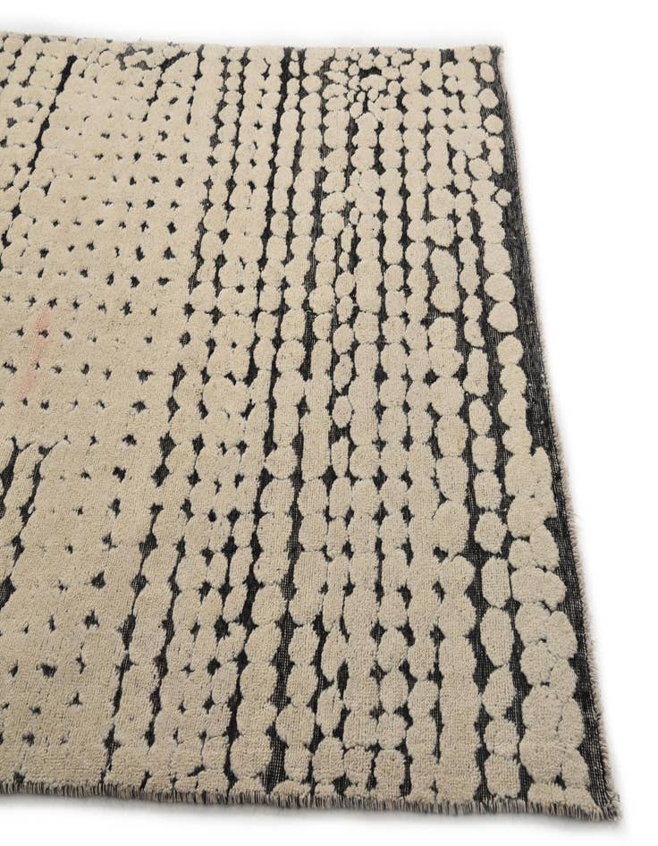 Detail image of  5' 6 x 8' 5  Hand Knotted Moroccan Wool Rug