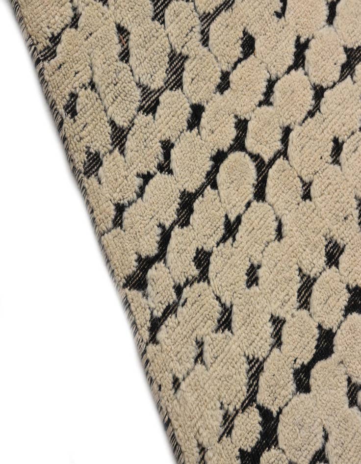 Detail image of  5' 6 x 8' 5  Hand Knotted Moroccan Wool Rug