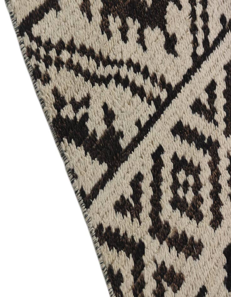 Detail image of  4' 4 x 6' 7  Hand Knotted Moroccan Wool Rug