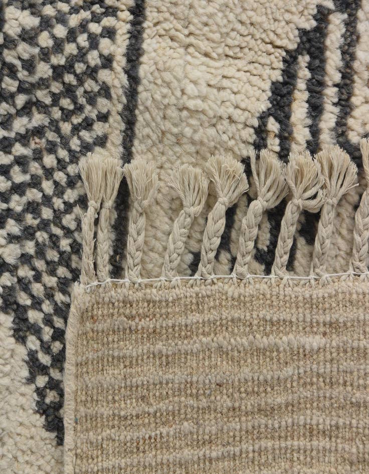 Detail image of  8' 1 x 10' 9  Hand Knotted Moroccan Wool Rug